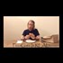 Disturbing video of Macaulay Culkin eating cheese pizza